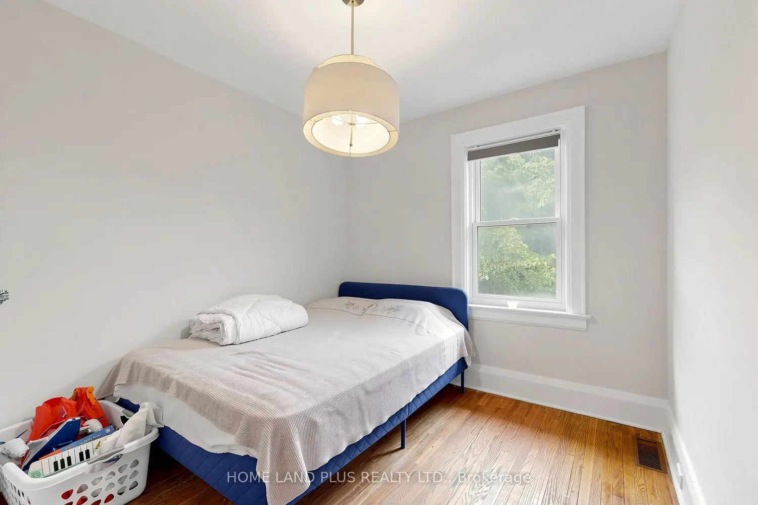 521 Hillsdale Avenue photo 3