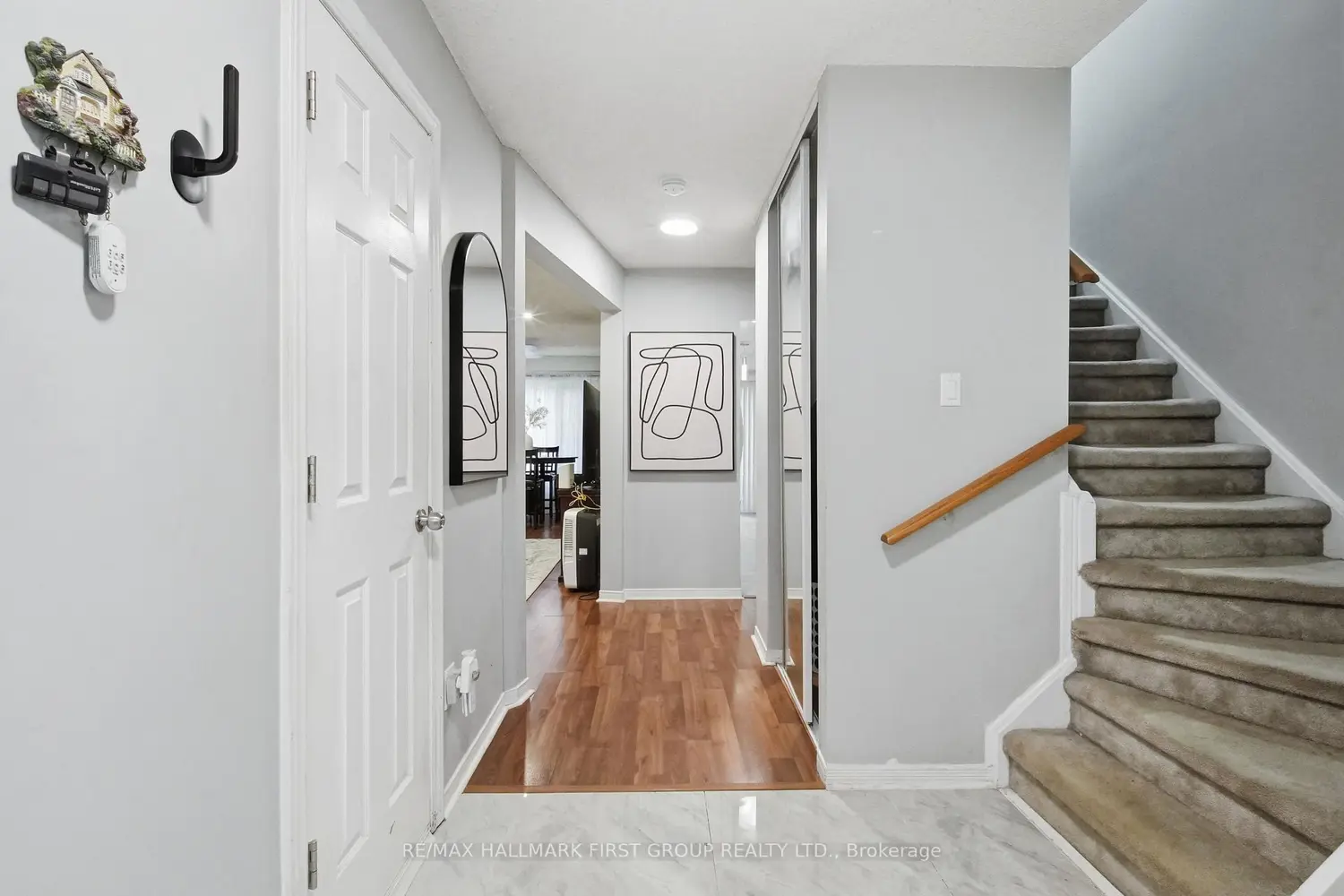 73 Hughes Crescent photo 3