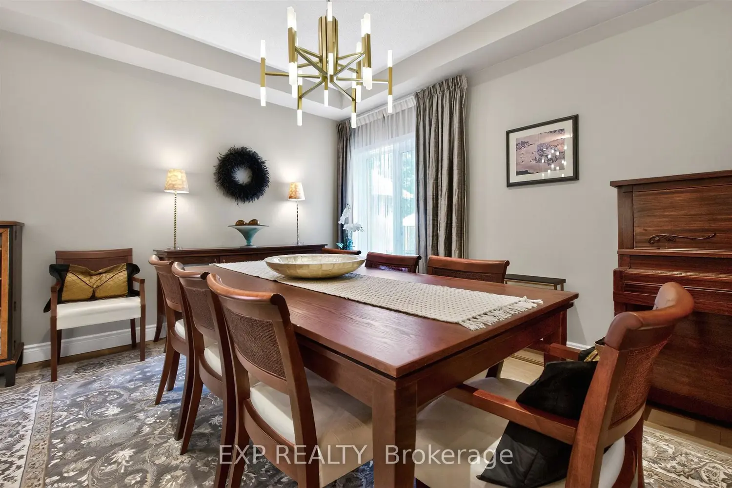 82 Castelli Court photo 5