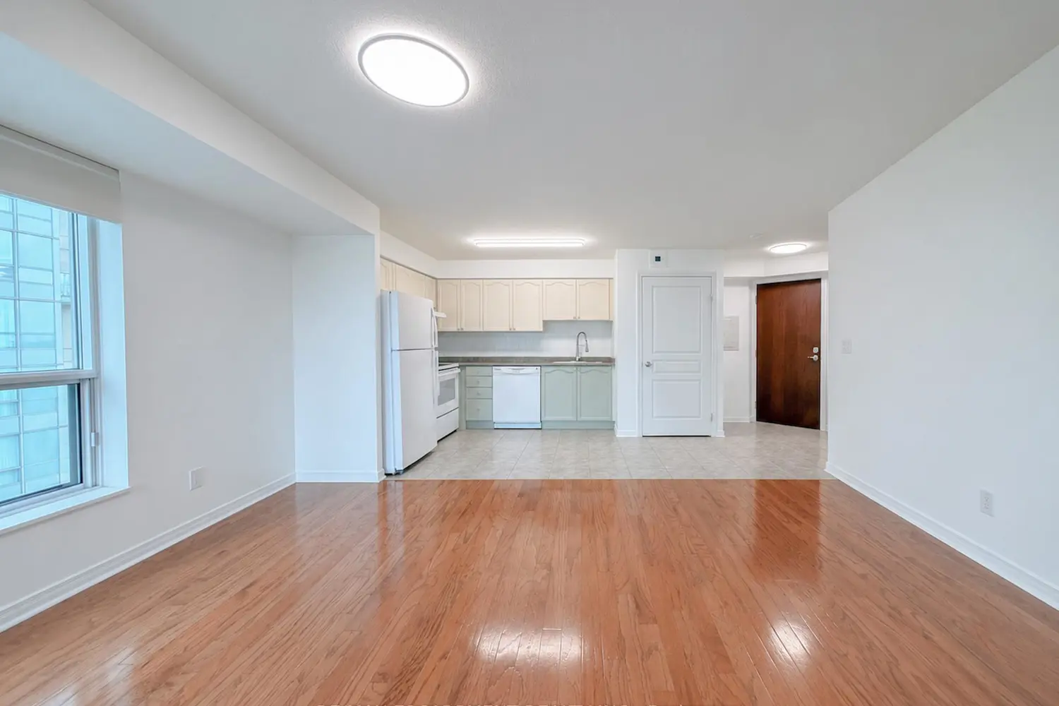 2545 Erin Centre Boulevard 509 photo 3