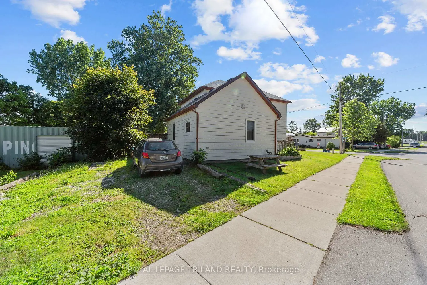 15 Dundas Street photo 5