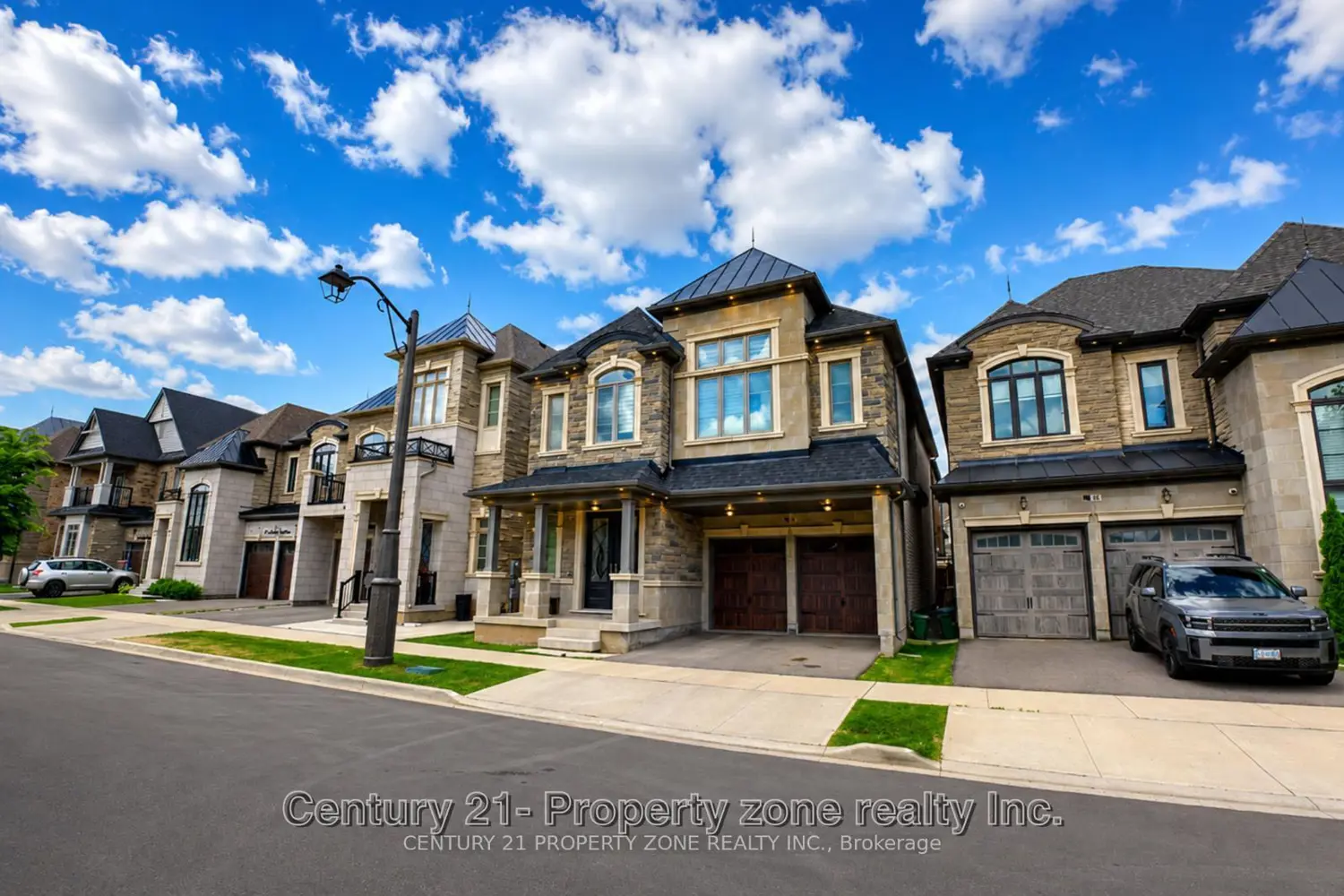 79 Mevira Gardens photo 2