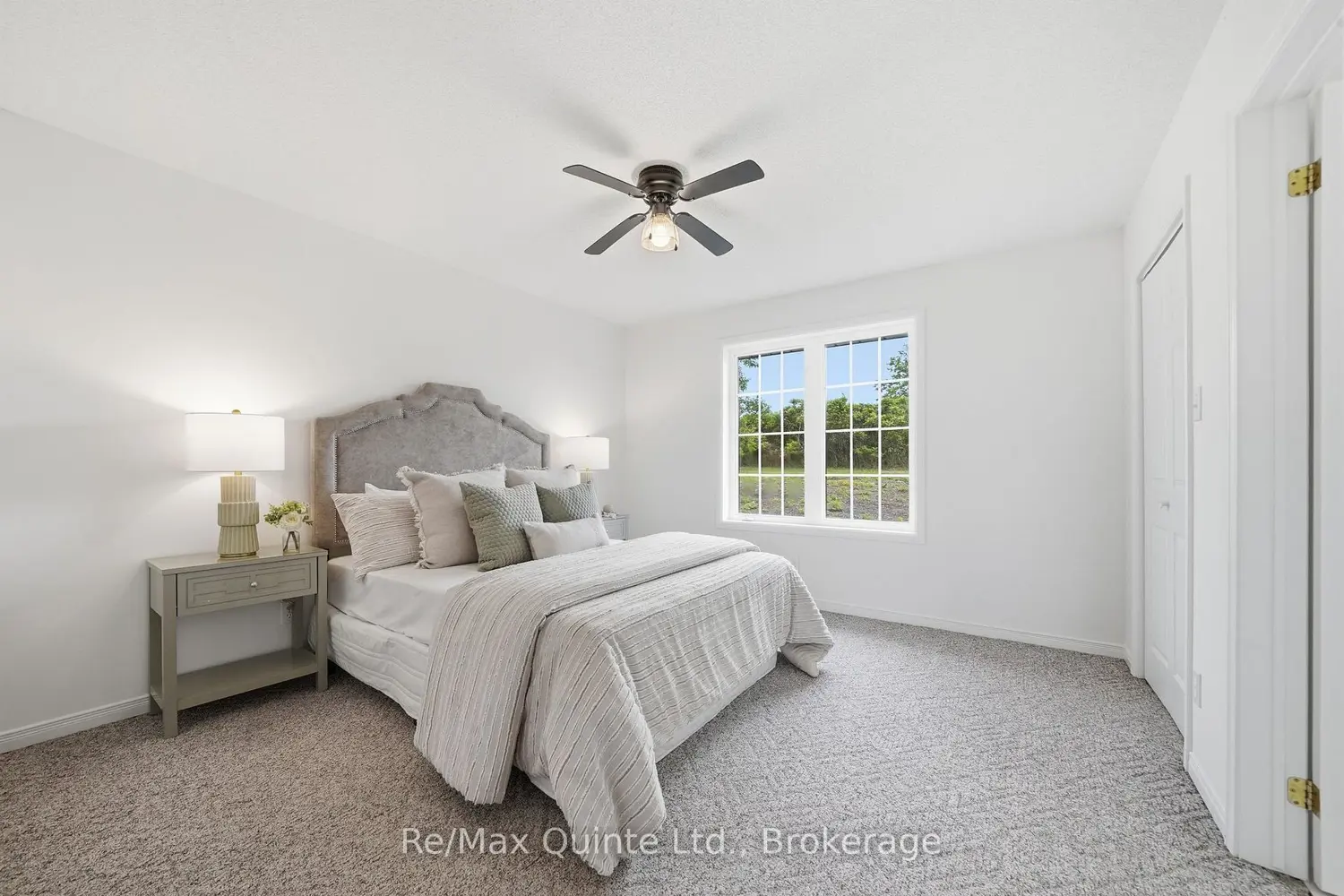 745 Weese Road photo 2