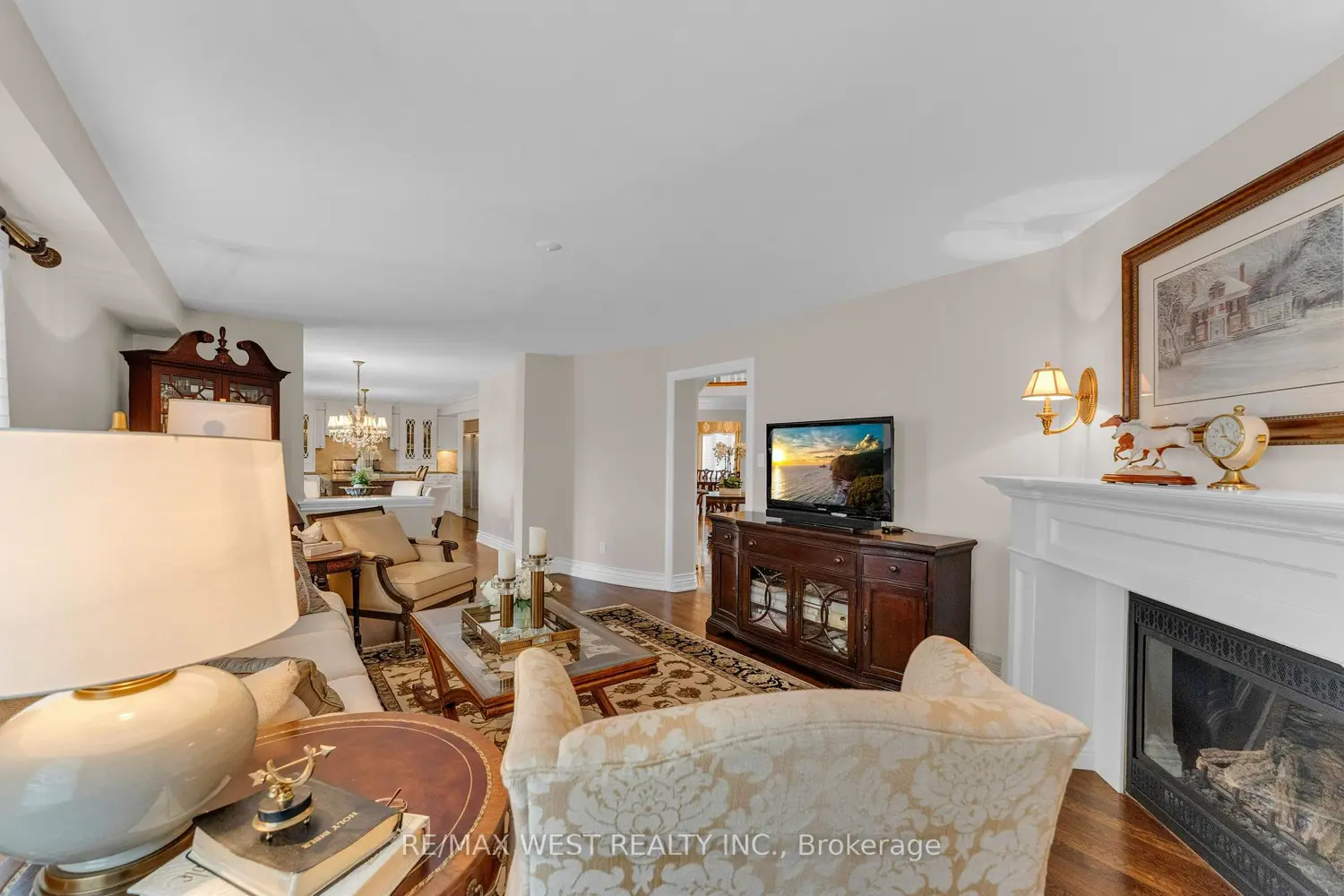 93 Fern Valley Crescent photo 5