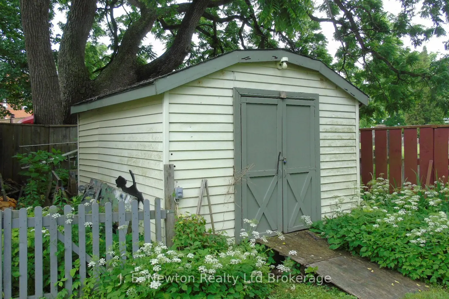 7 Adams Street photo 5
