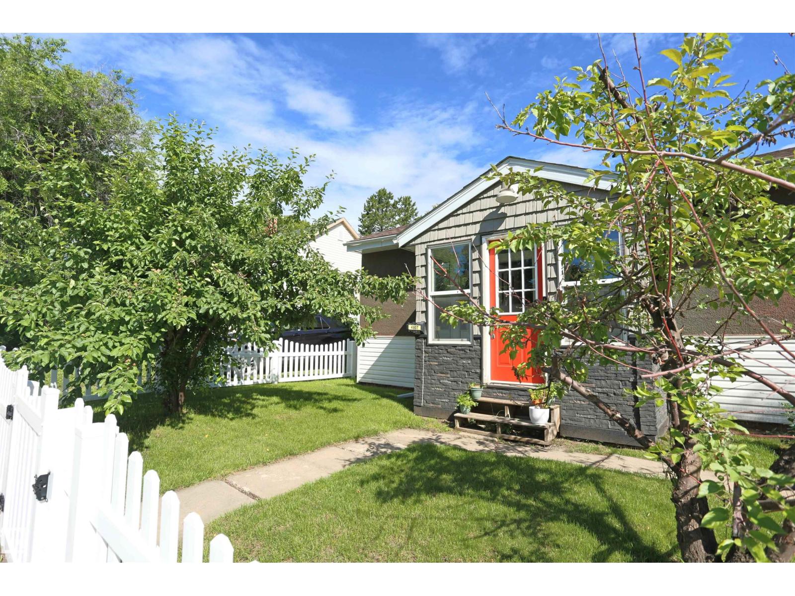 4807 53 Avenue, Stony Plain, AB, T7Z1C5 photo 3