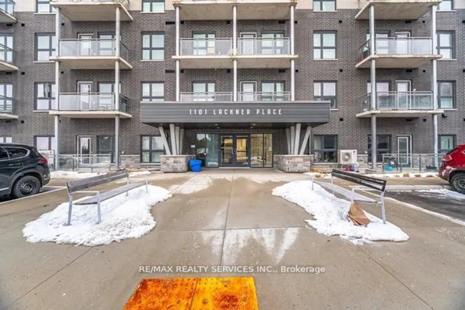 1101 Lackner Place 309 photo 2