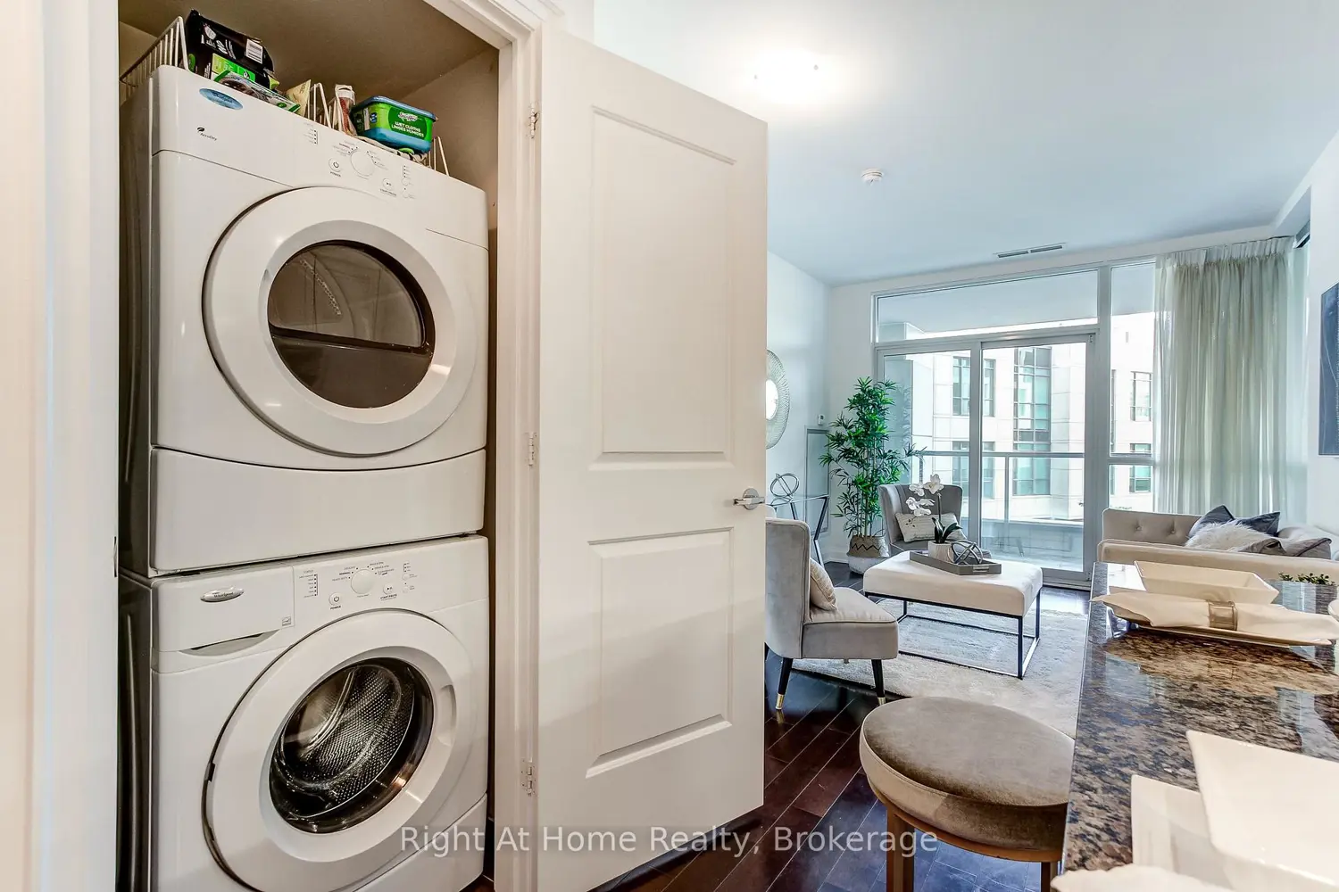 11 Bronte Road 201 photo 2