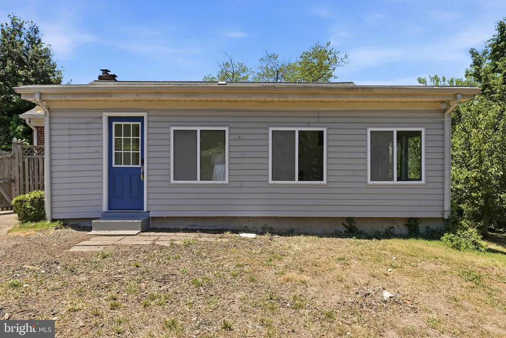 2500 Ramblewood Drive, District Heights, MD 20747