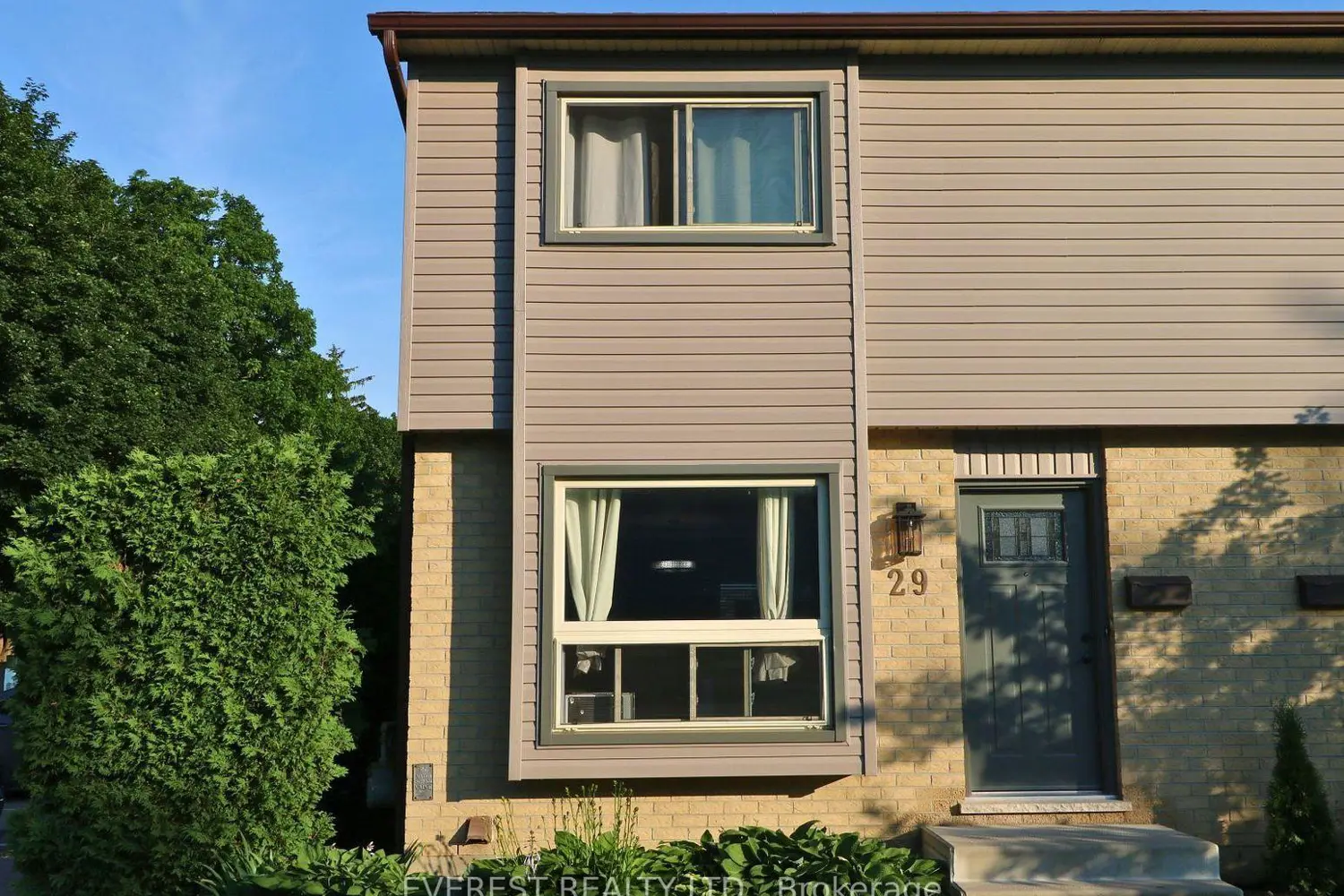 253 Taylor Street 29