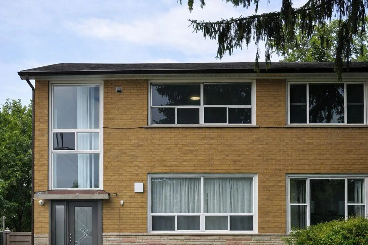 21 Garthdale Court