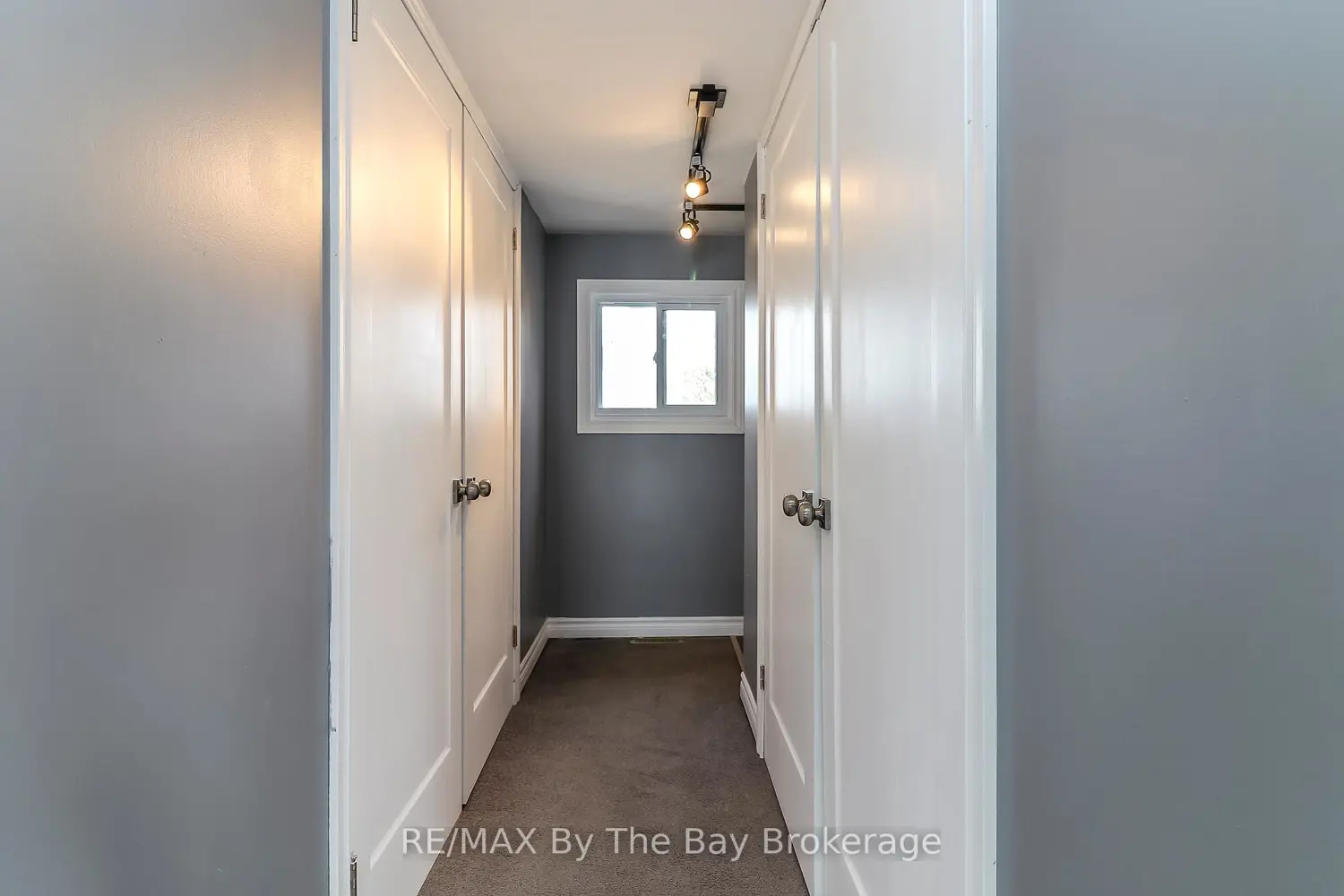 2533 Flos 3 Road photo 2