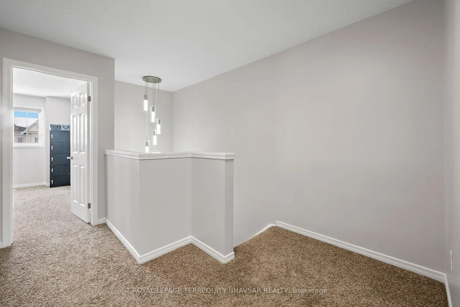 509 Northbrook Place photo 2