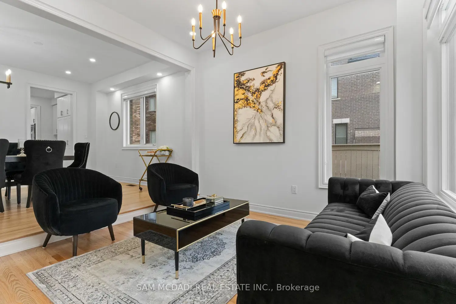 446 Humphrey Street photo 3