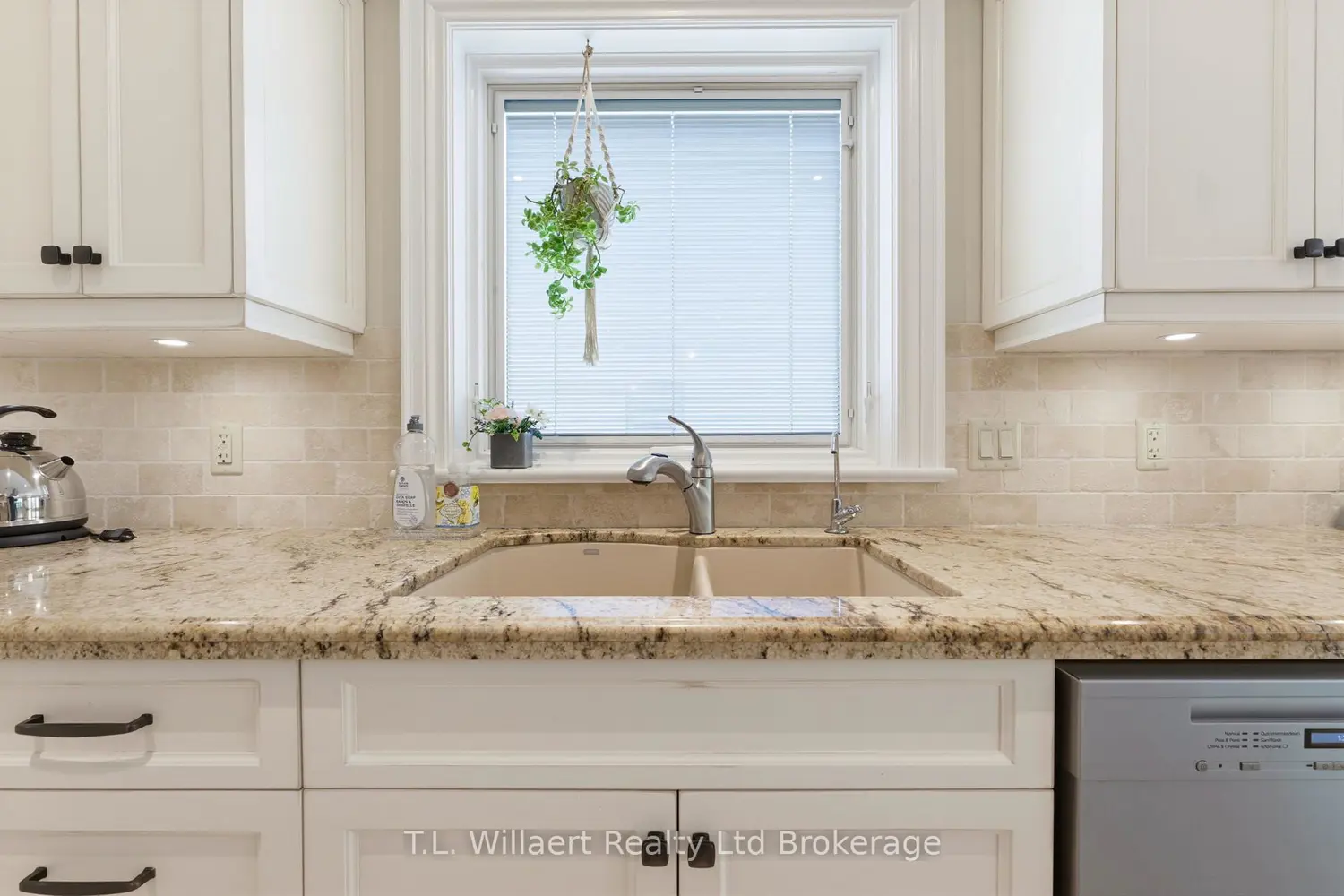 50 Wood Haven Drive photo 5