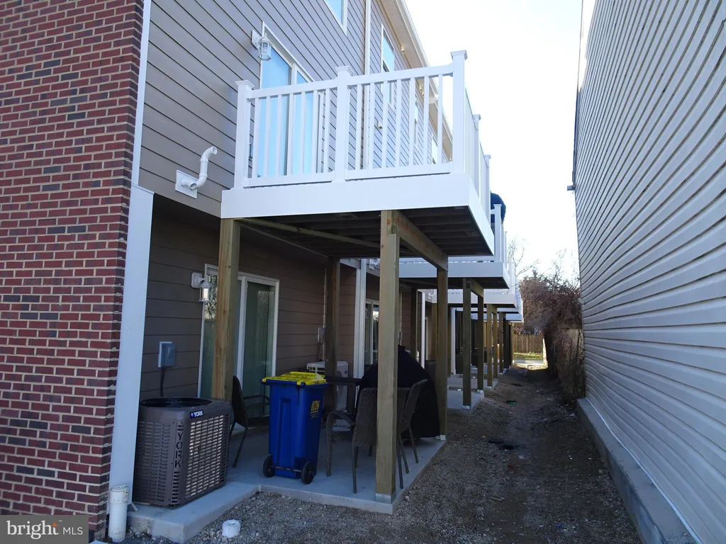 208 W 9th Street, New Castle, DE 19720
