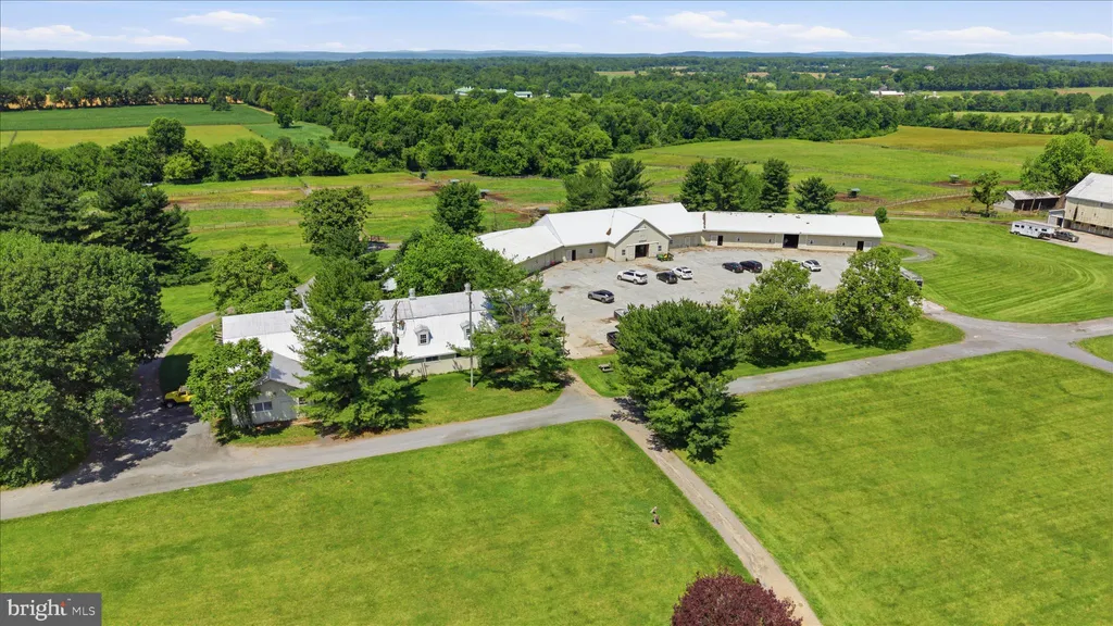 20800 Whites Ferry Road, Poolesville, MD 20837