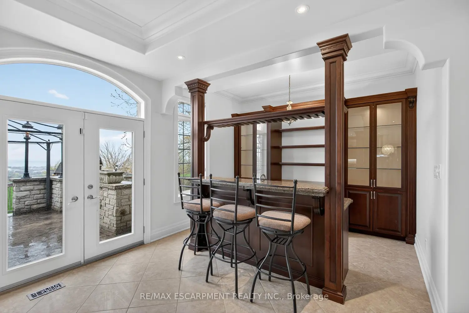 803 Ridge Road photo 4