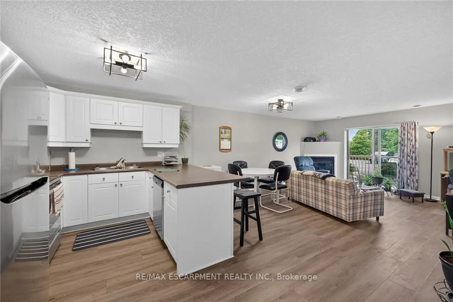 12 St Andrew Street 103 photo 2