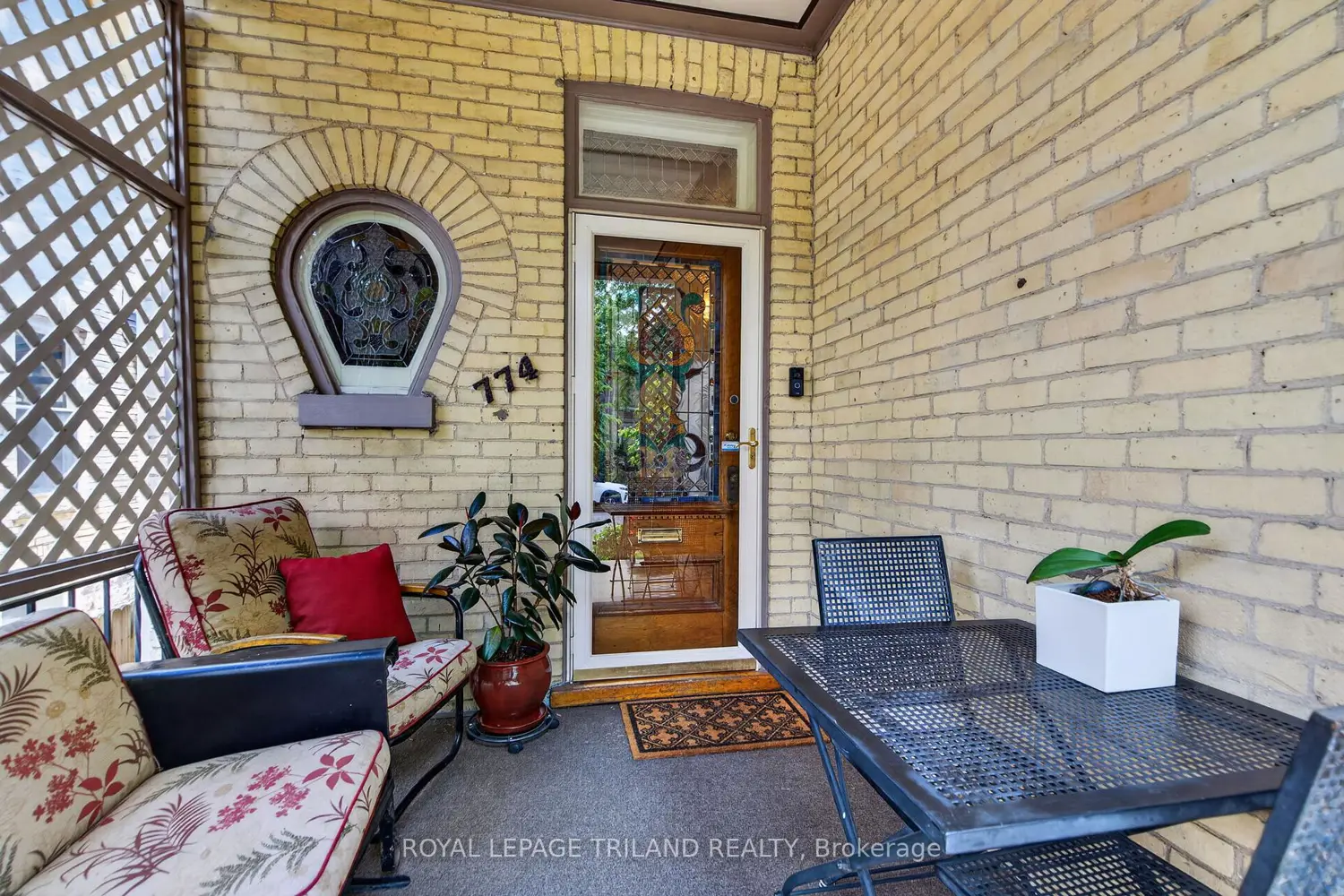 774 Hellmuth Avenue photo 2