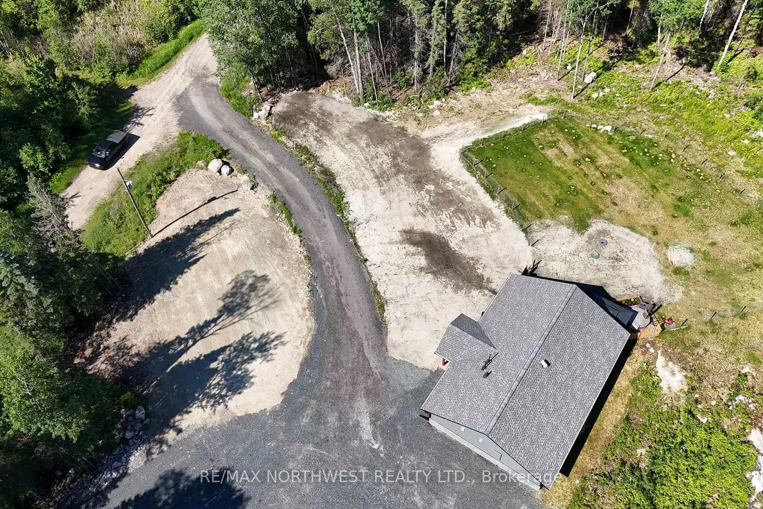 83 Beryl Winder Road photo 5