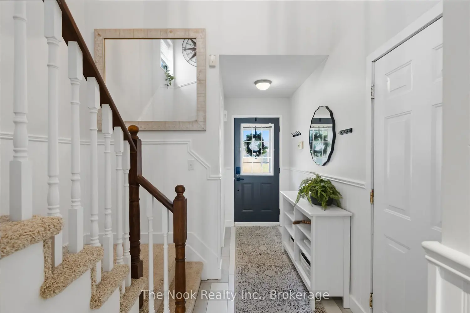 82 Mallory Street photo 4