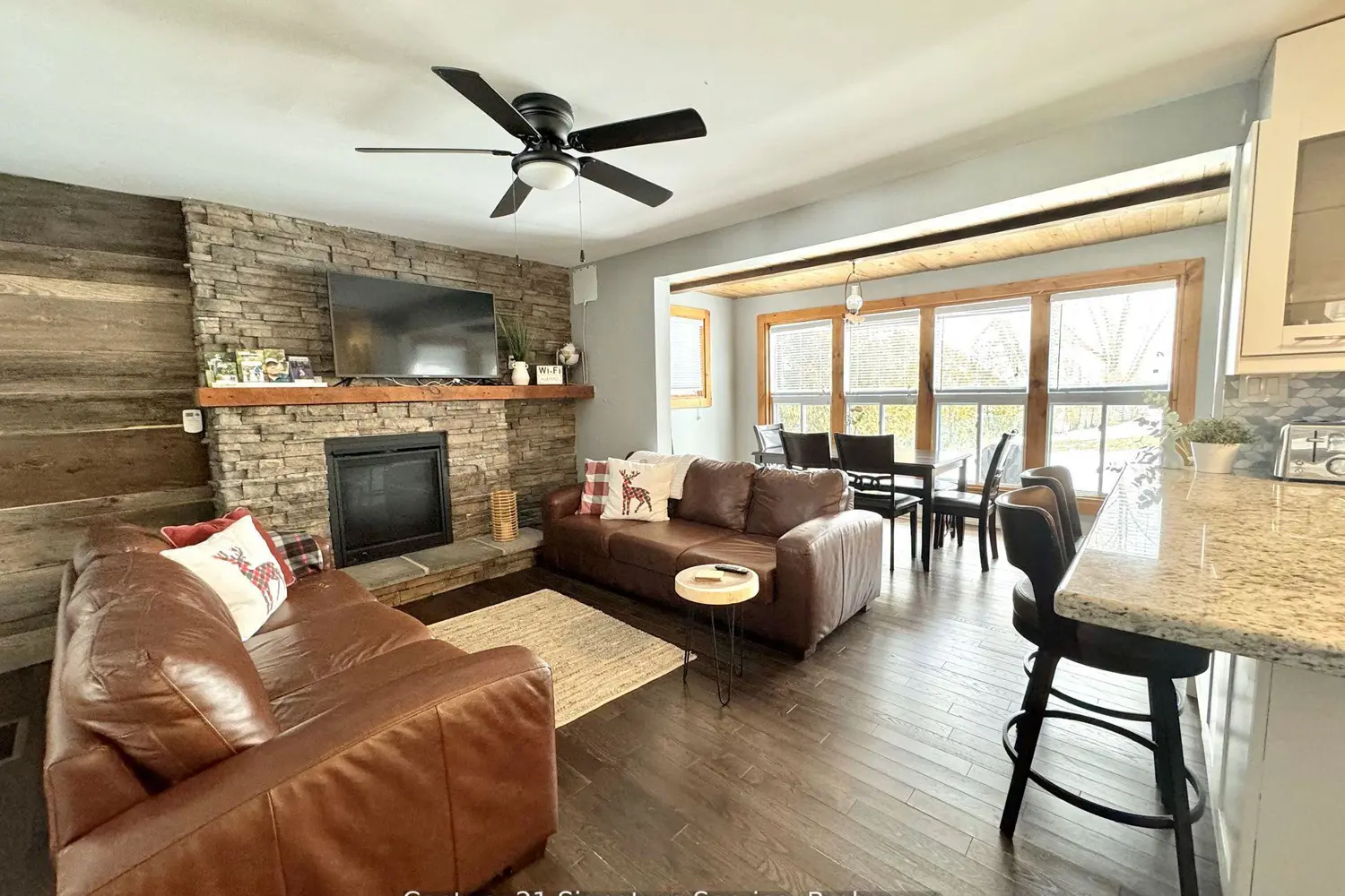 127 Maskinonge Road photo 5
