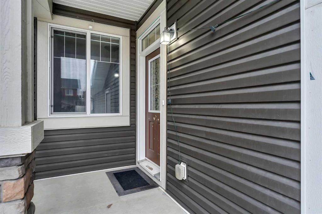 28 Saddlelake Common NE, Calgary, AB, T3J 0W2 photo 2