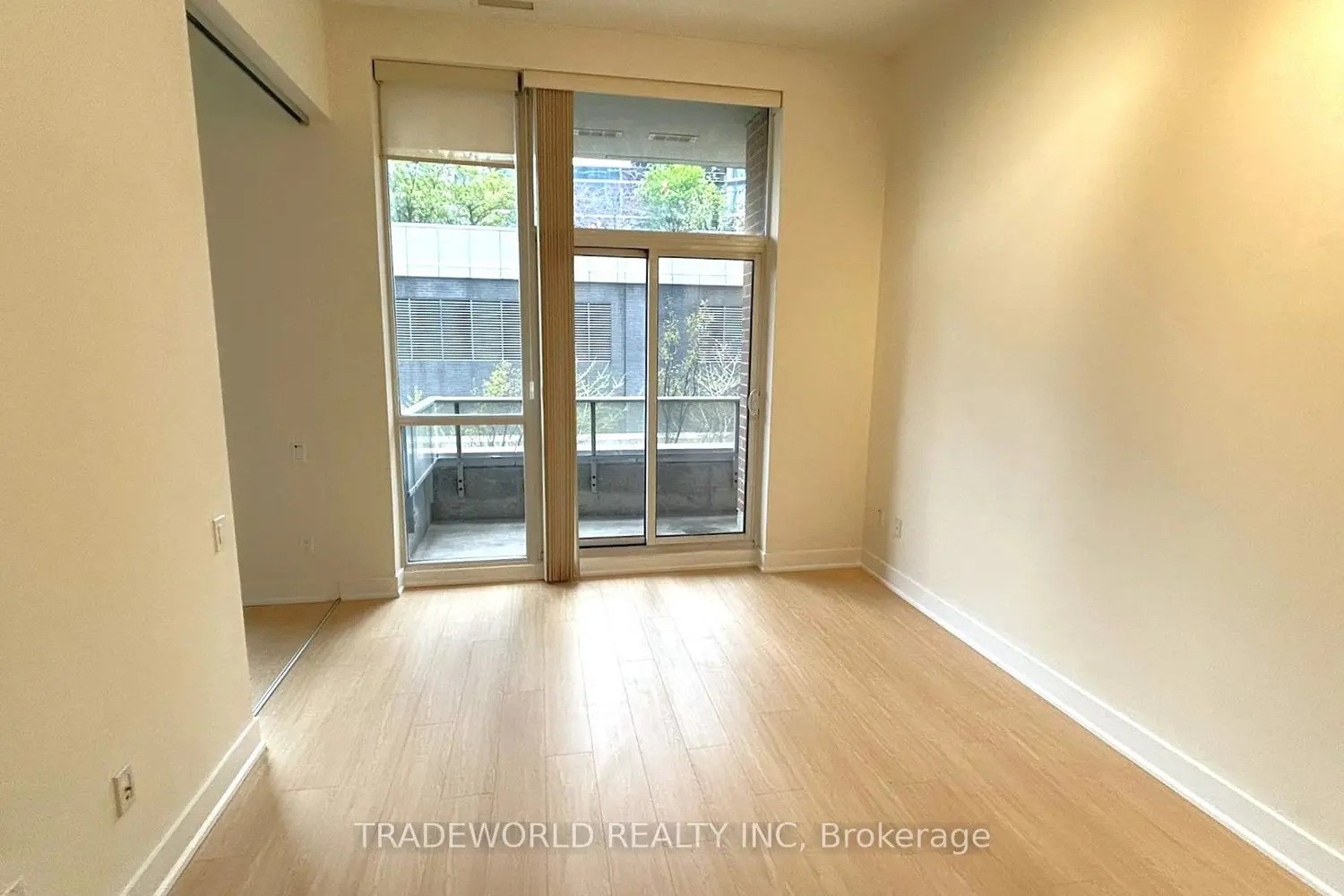 23 Sheppard Avenue 301 photo 3