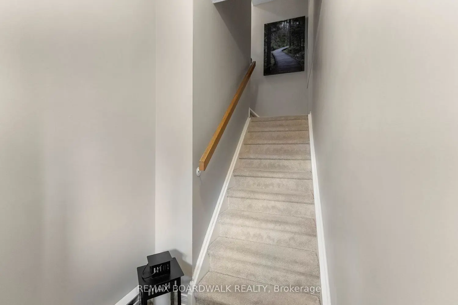 614 Tanguay Court photo 4