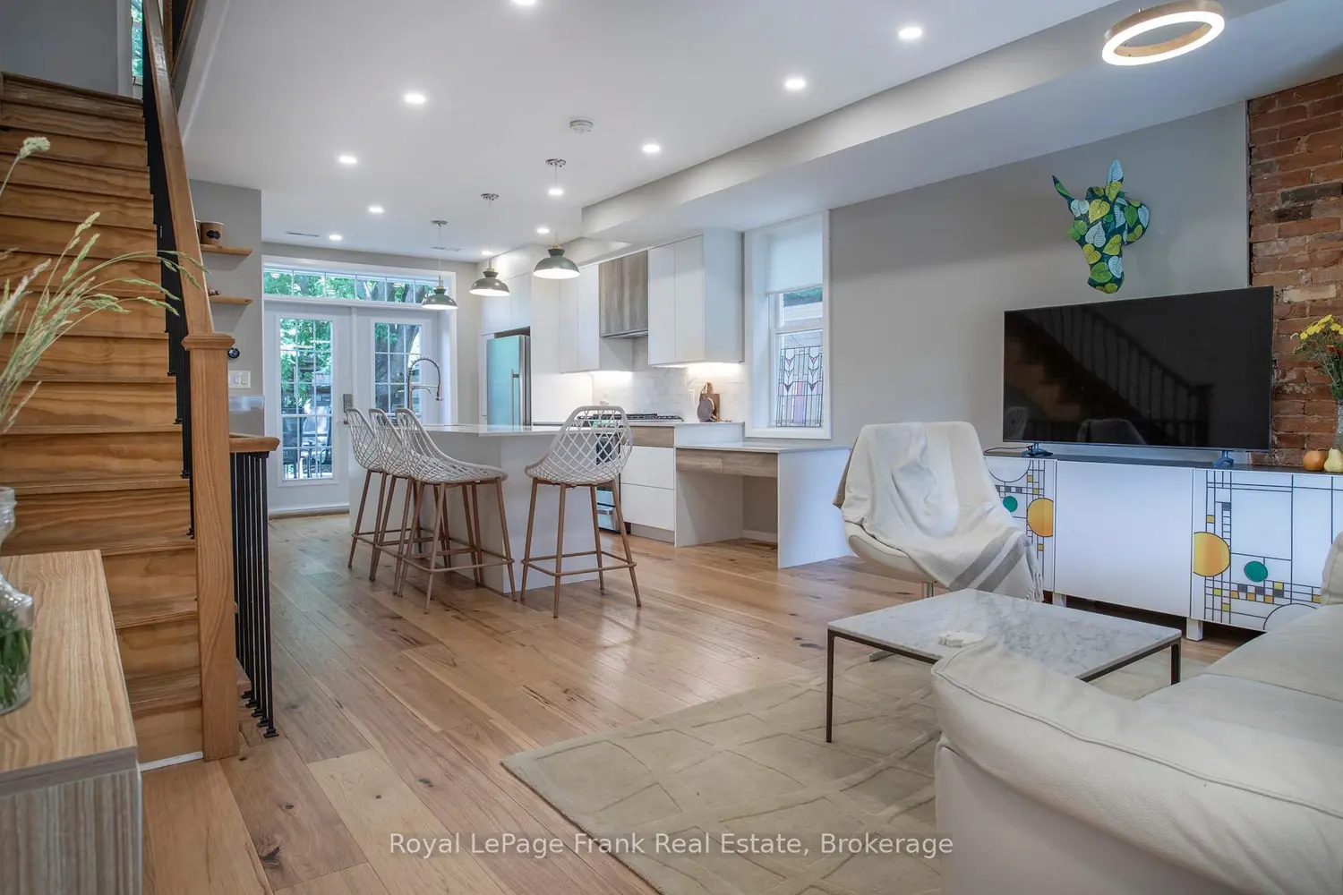 248 Benson Avenue photo 3