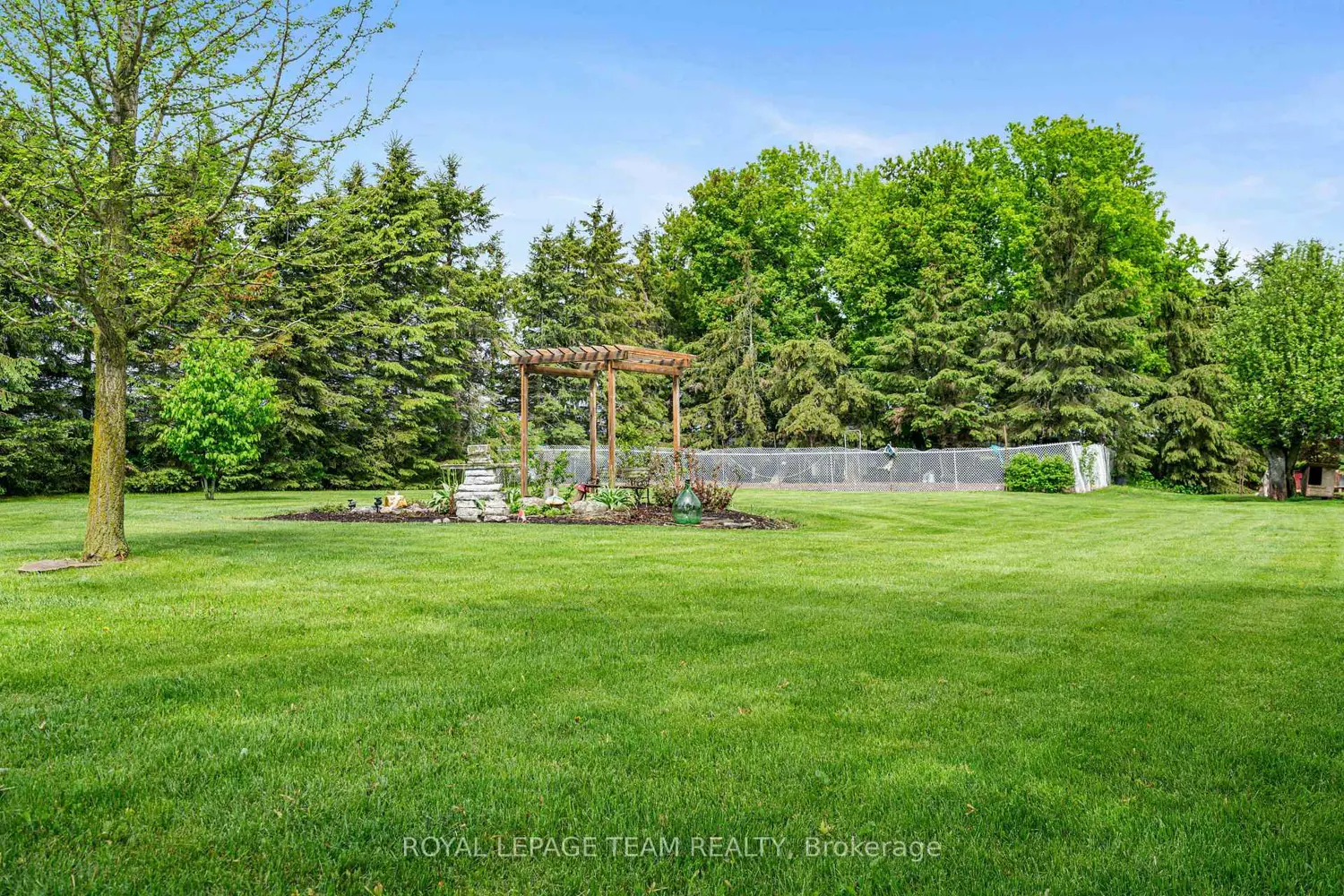 13585 County 9 Road photo 2