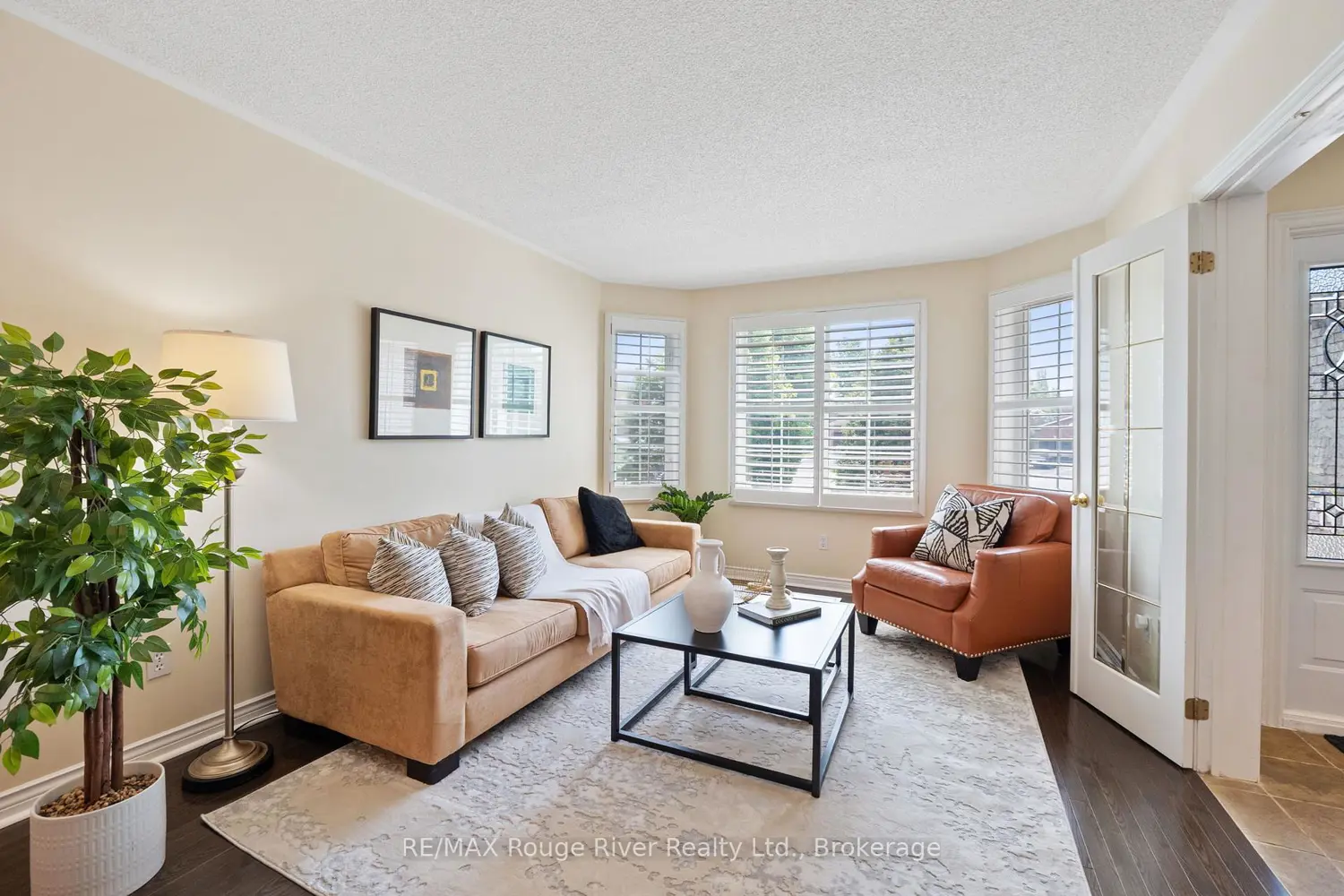 60 Weller Court photo 4
