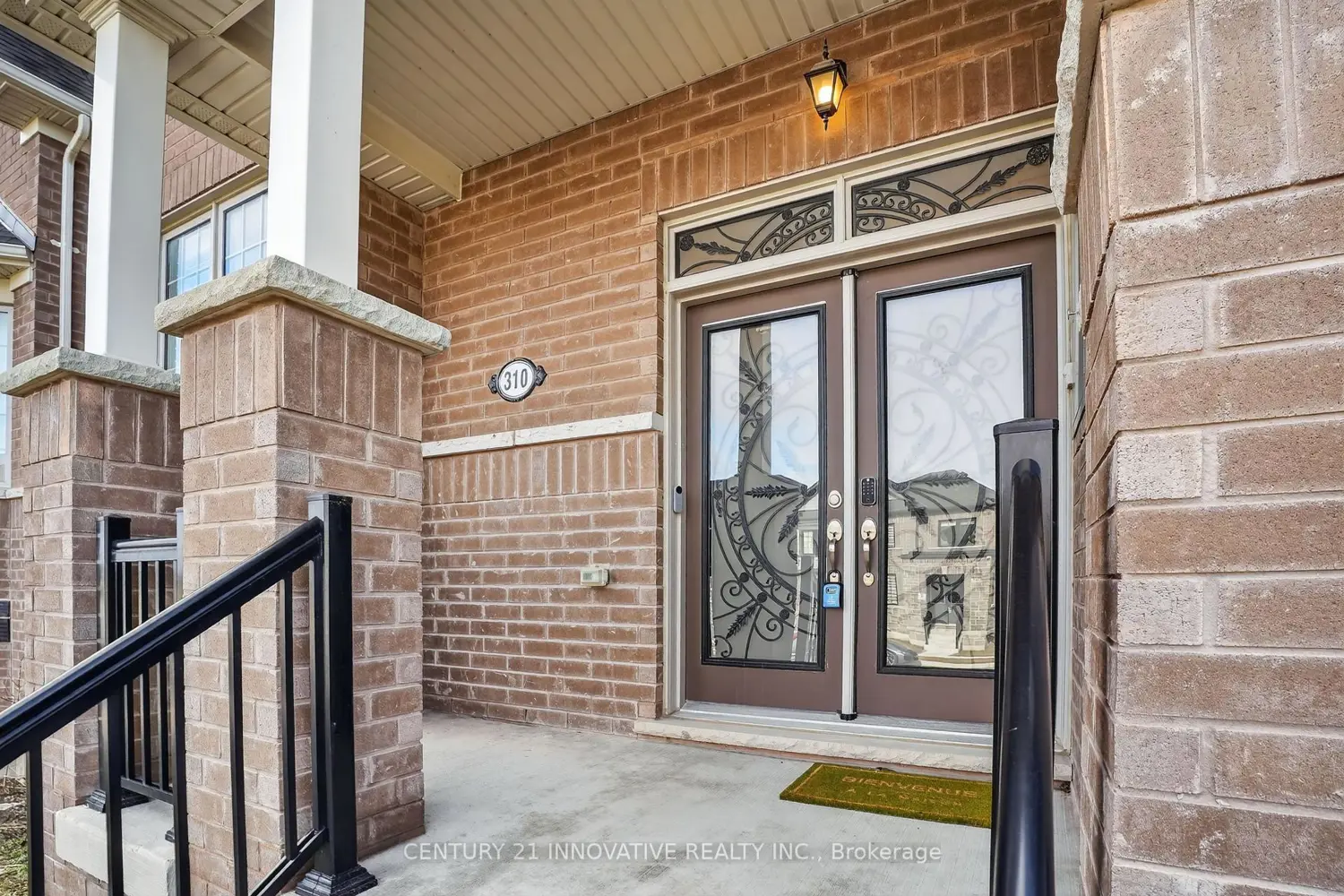 310 Coronation Road photo 3