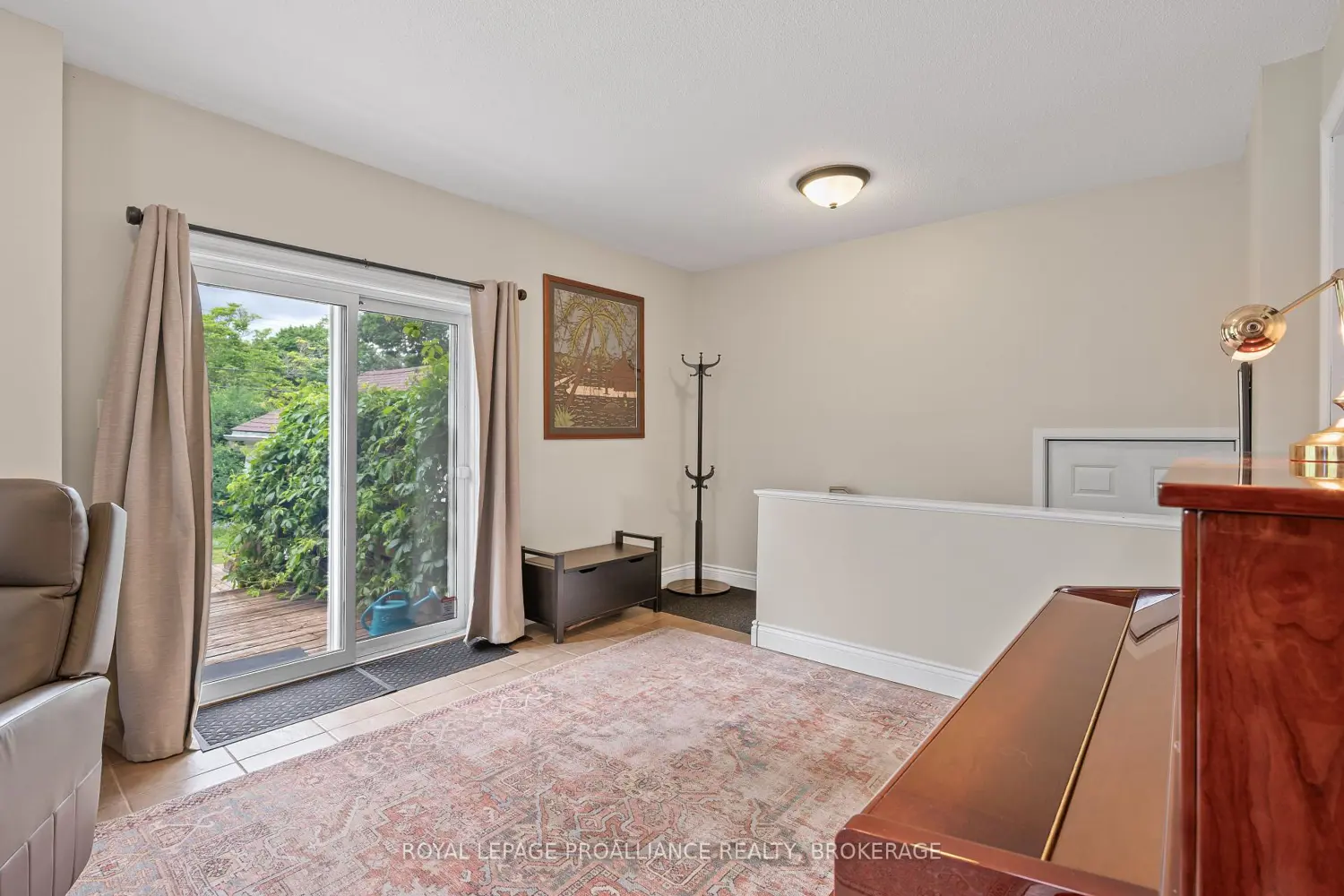 12 Westmoreland Road photo 5
