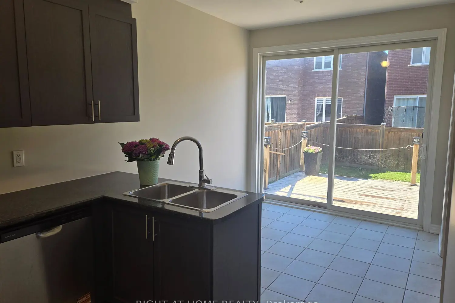 52 Holt Drive photo 5