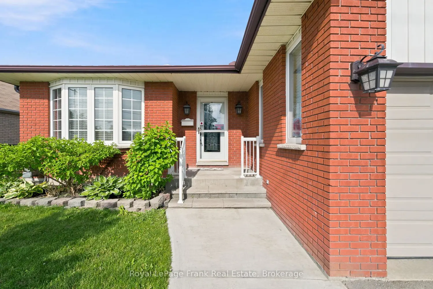 126 Angeline Street photo 2