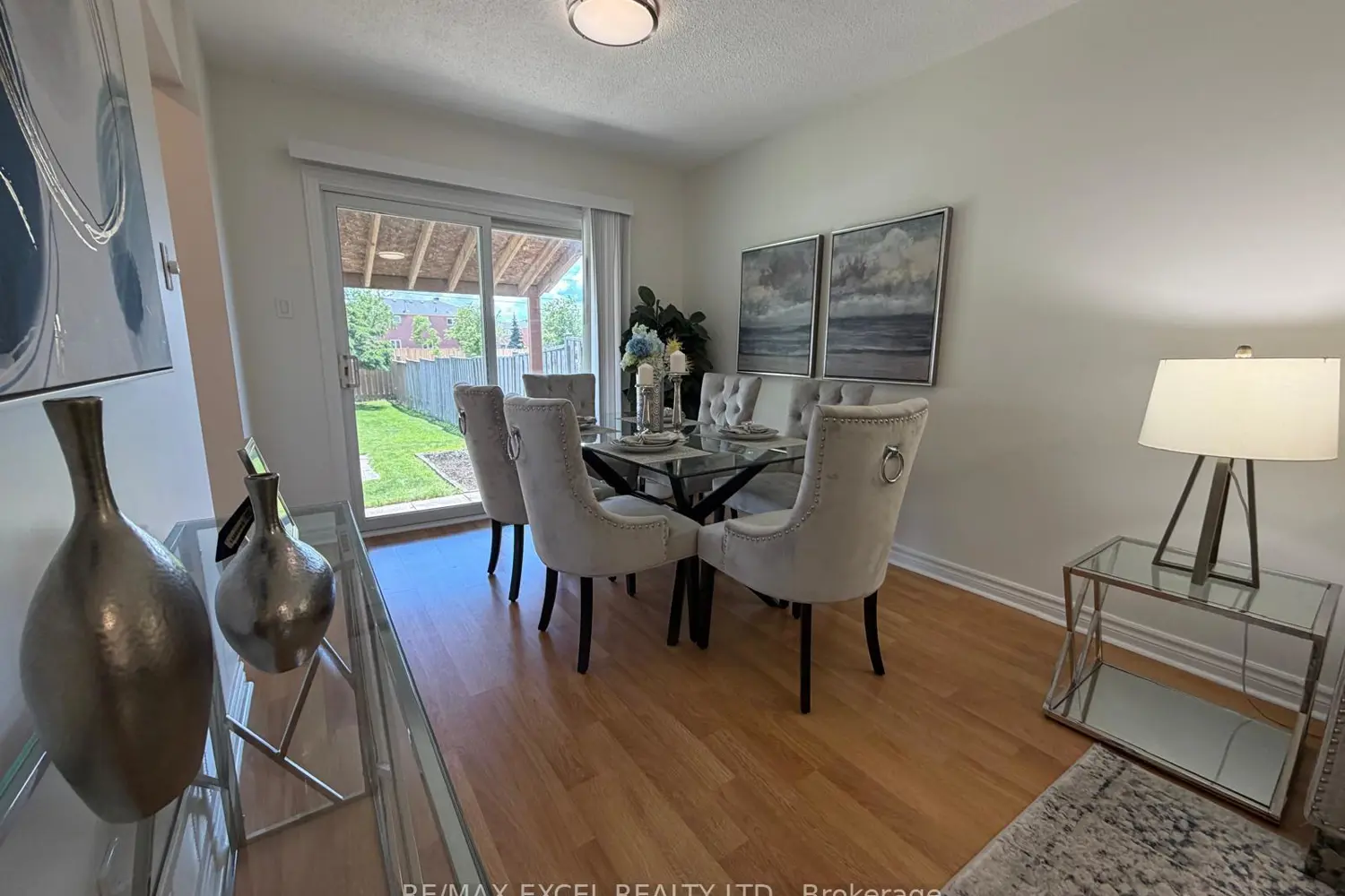 43 Duxford Crescent photo 3
