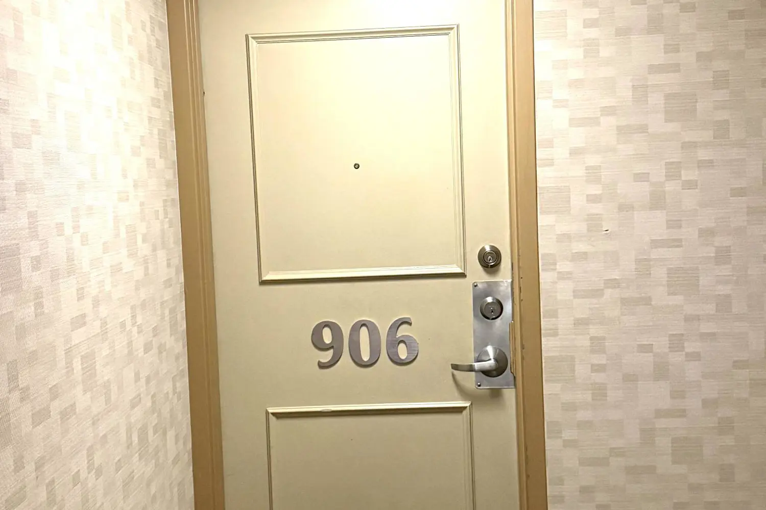 725 Don Mills Road 906 photo 3