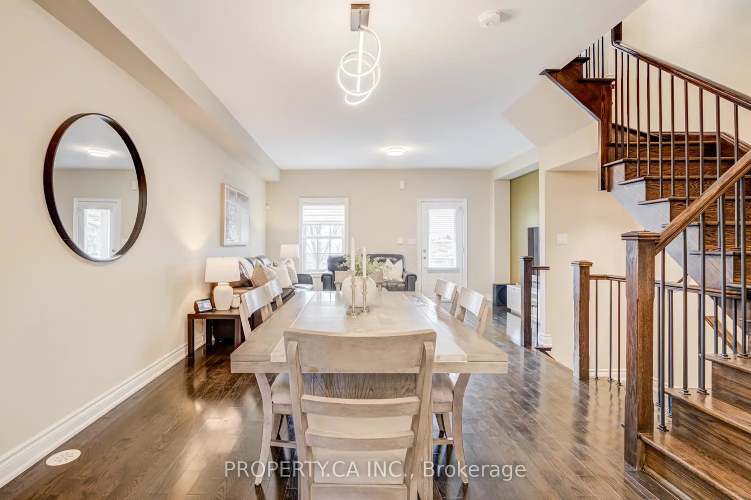 10060 Keele Street 16 photo 4
