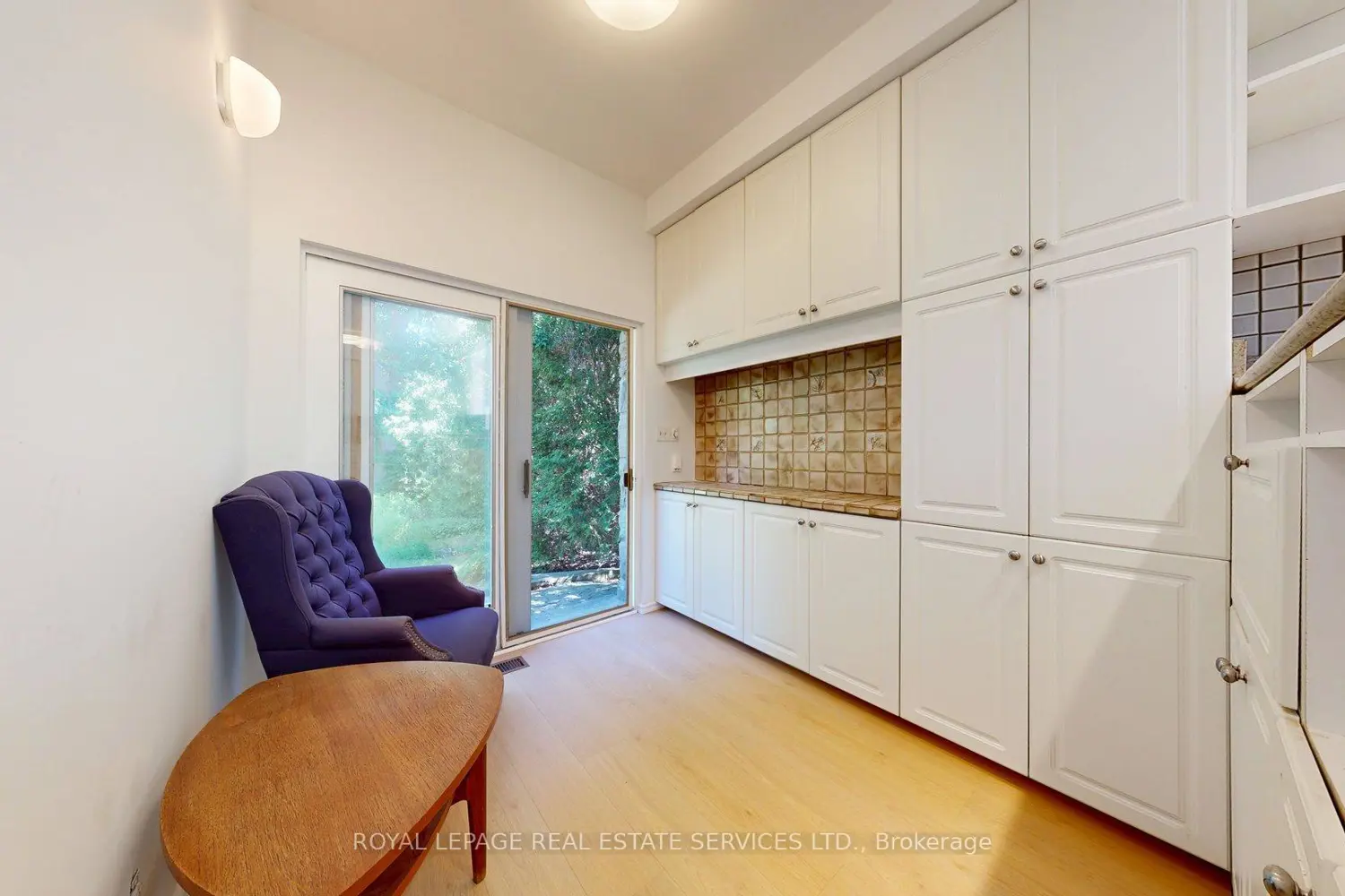 31 Burnhamthorpe Park Boulevard photo 2
