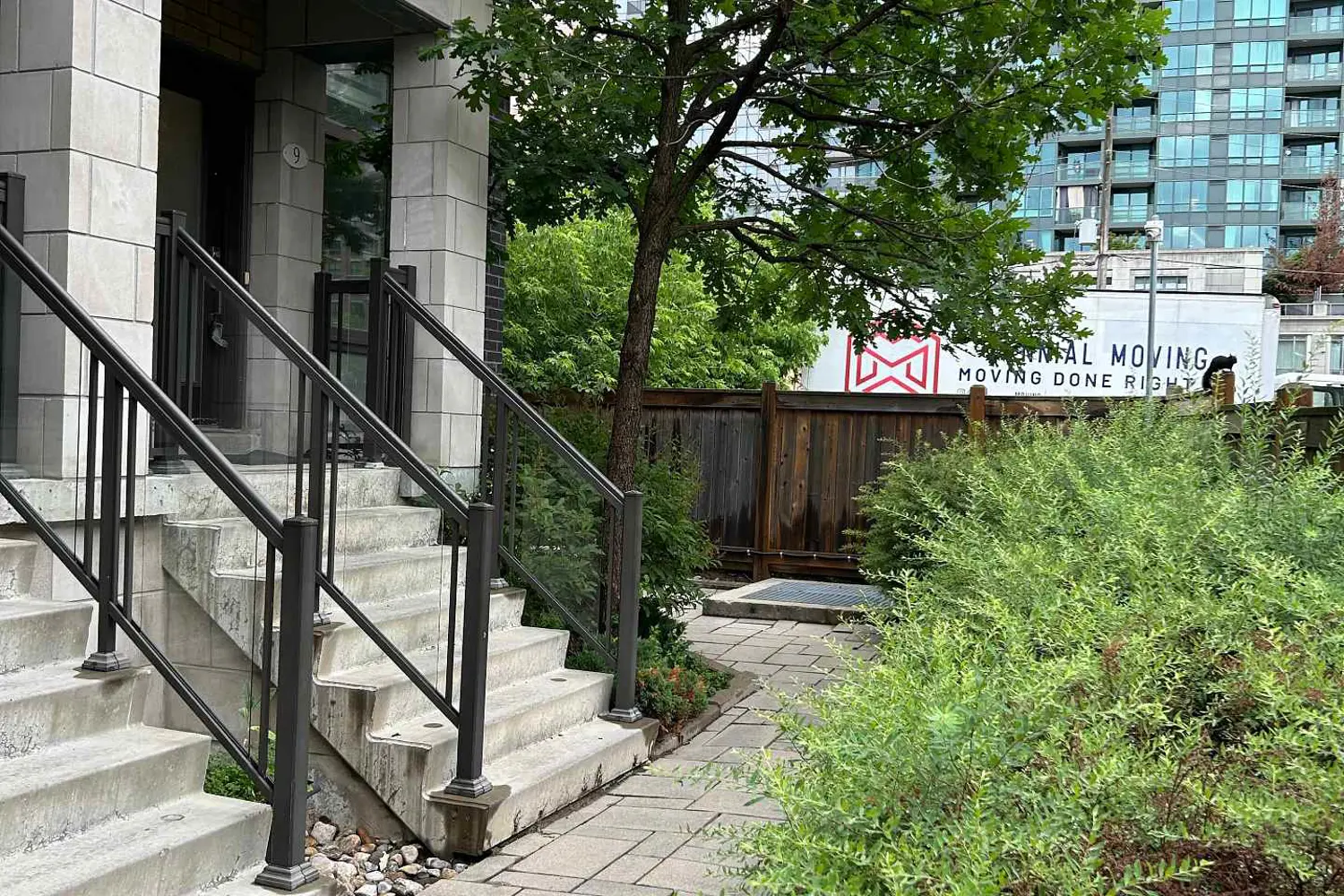 11 Eldora Avenue 9
