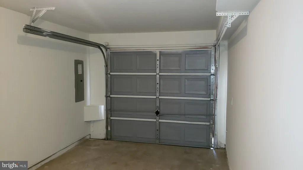 17 Bridle Path, Wilmington, DE 19808