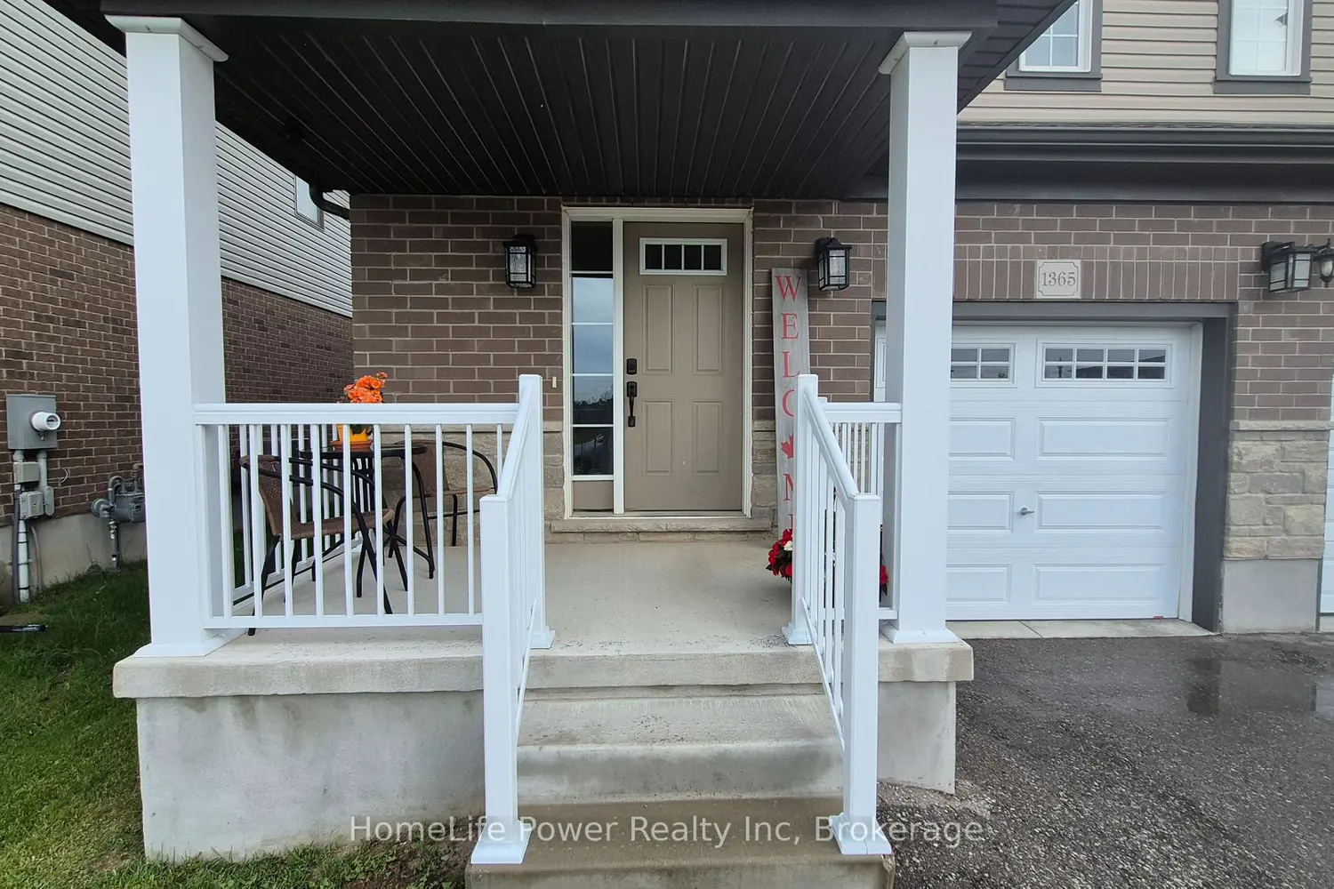 1365 Calais Drive photo 2