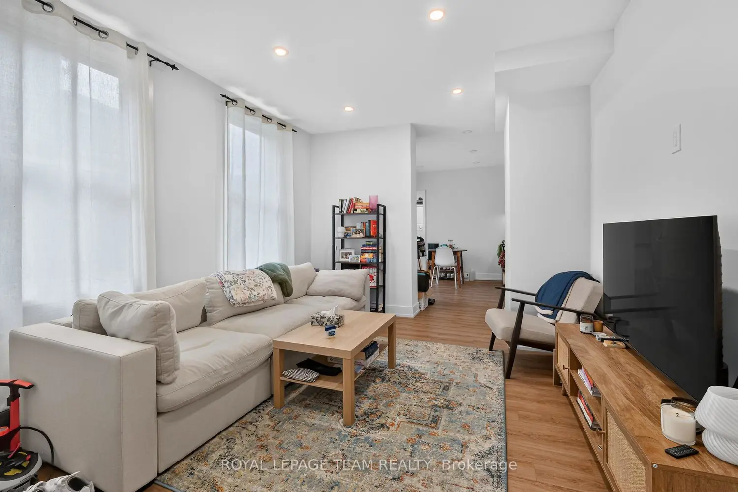 169 Florence Street photo 3