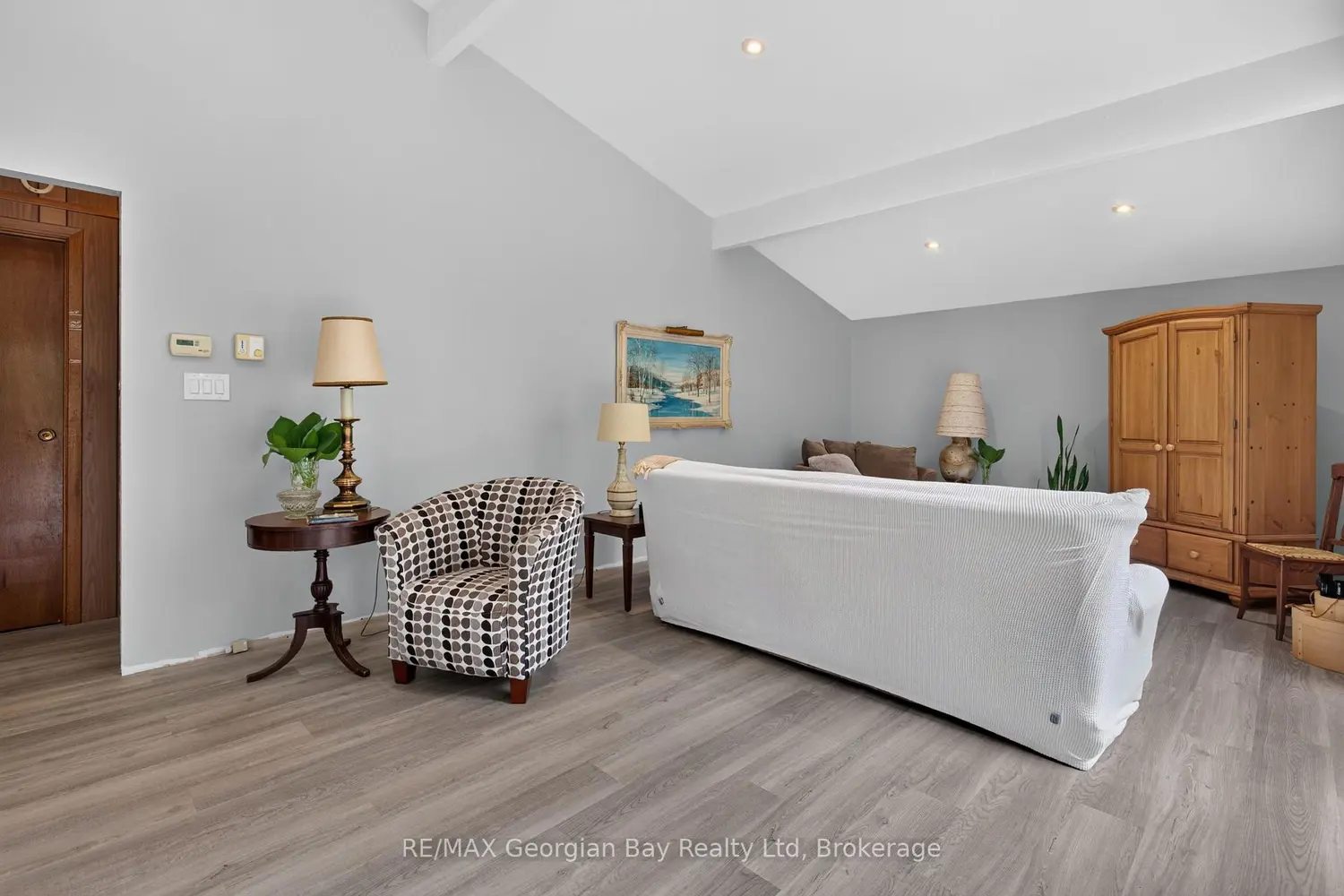 6 Brunelle Road photo 3
