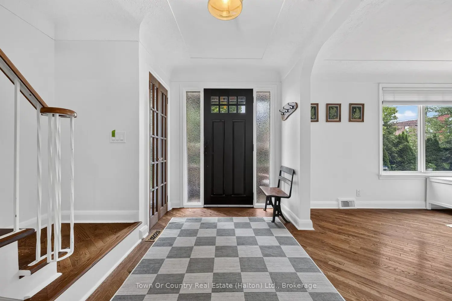 36 Willow Street photo 3