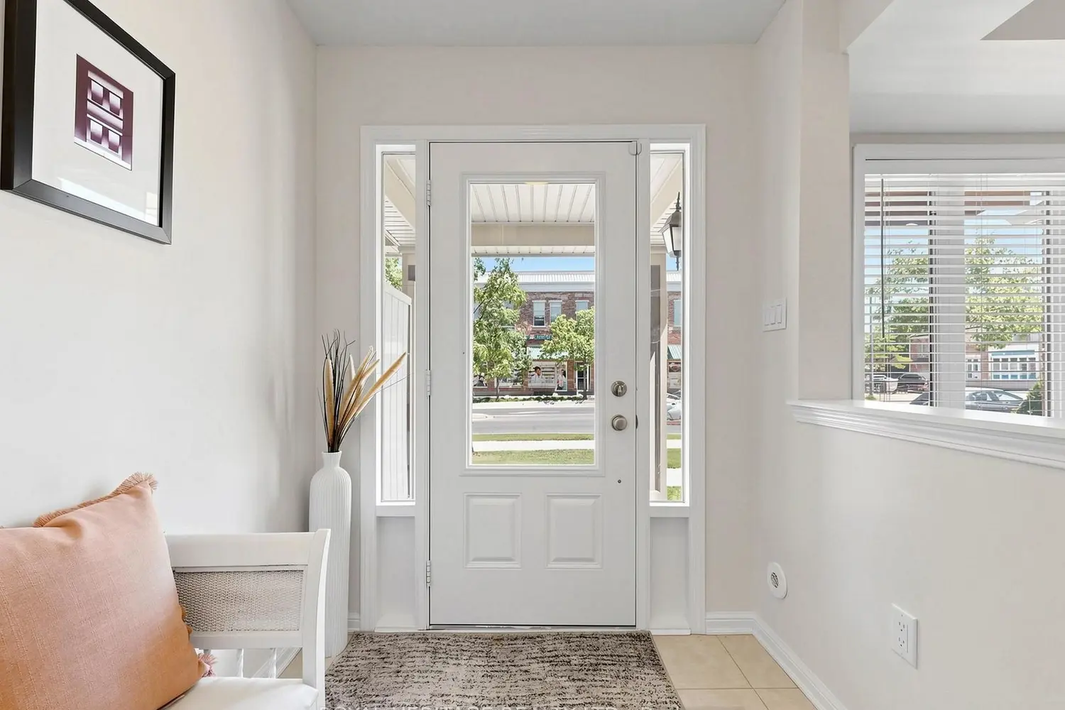 610 Holly Avenue photo 3