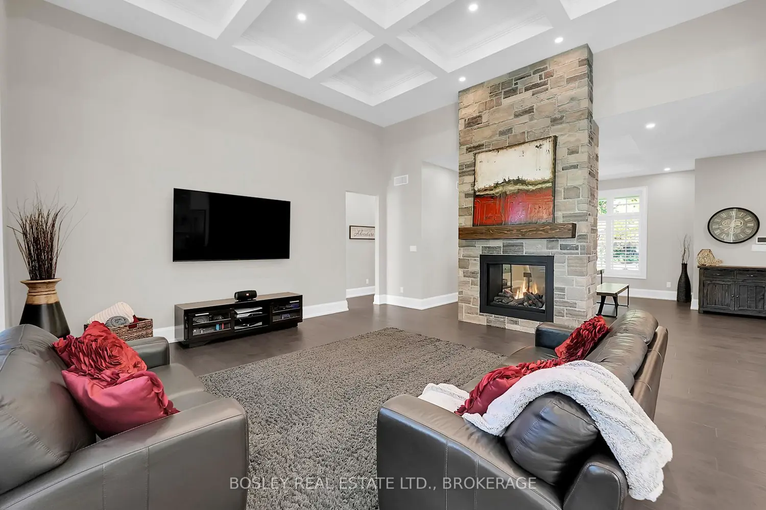 94 Terrence Park Drive photo 4