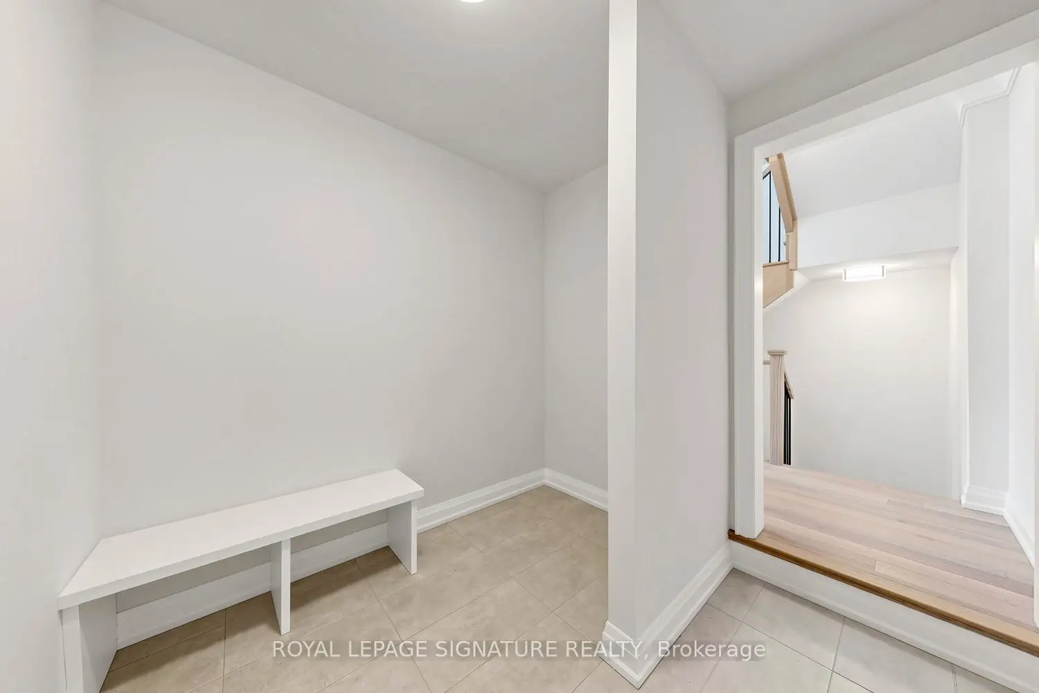 433 York Downs Boulevard photo 3